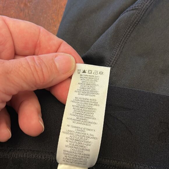 Reebok black compression pants Size M New - Picture 2 of 10